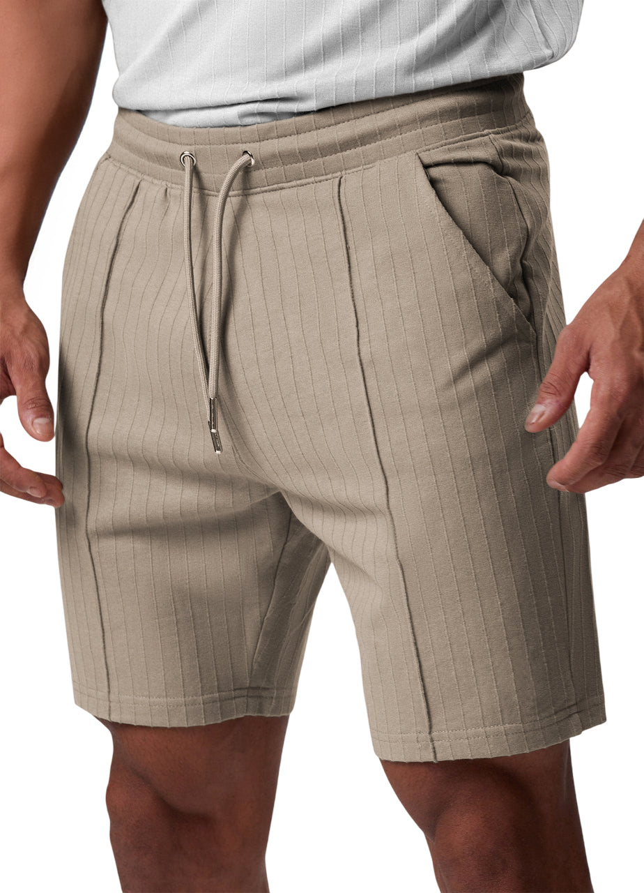 Men's Pleated Stretch Casual Shorts with Side Pockets